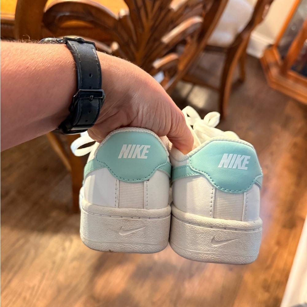 Nike White and Teal Athletic Shoes - Picture 2 of 4